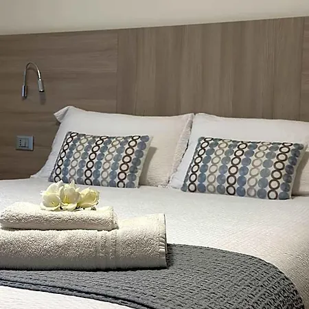 La Del Golfo Bed & Breakfast 4*